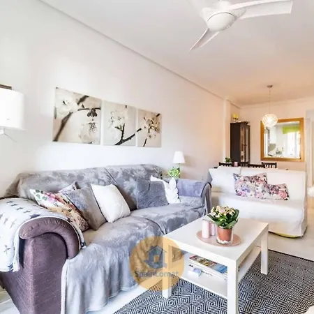 Apartamento Con Amplia Terraza En Apartmán