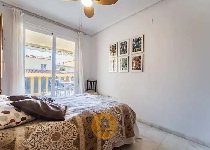 Apartamento Con Amplia Terraza En 아파트
