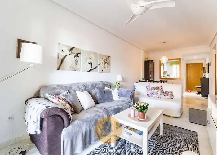 Apartamento Con Amplia Terraza En 아파트