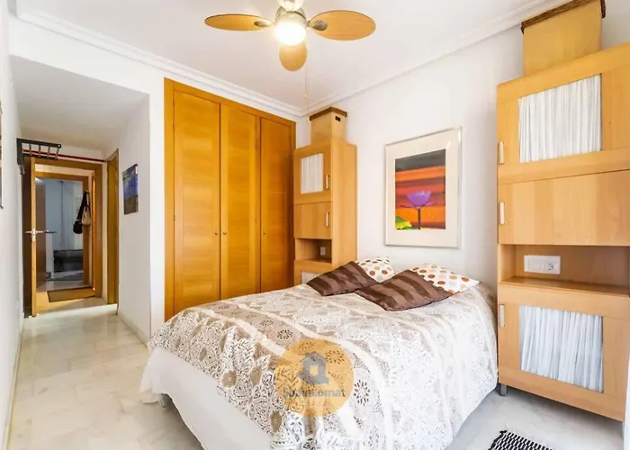 Apartamento Con Amplia Terraza En * 푸엔히롤라